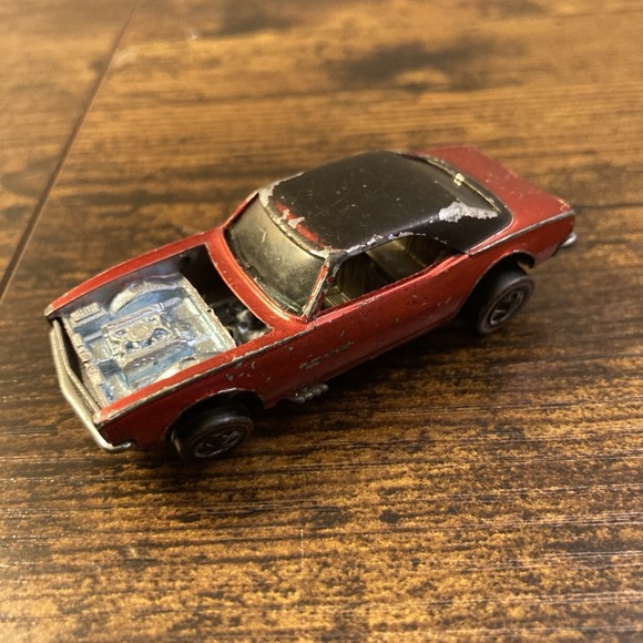 1967 Hot Wheels Custom Camaro Red Line Black‎ Top Black Interior Missing Hood
